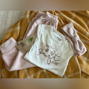 chick pea Christmas Baby Girl Set